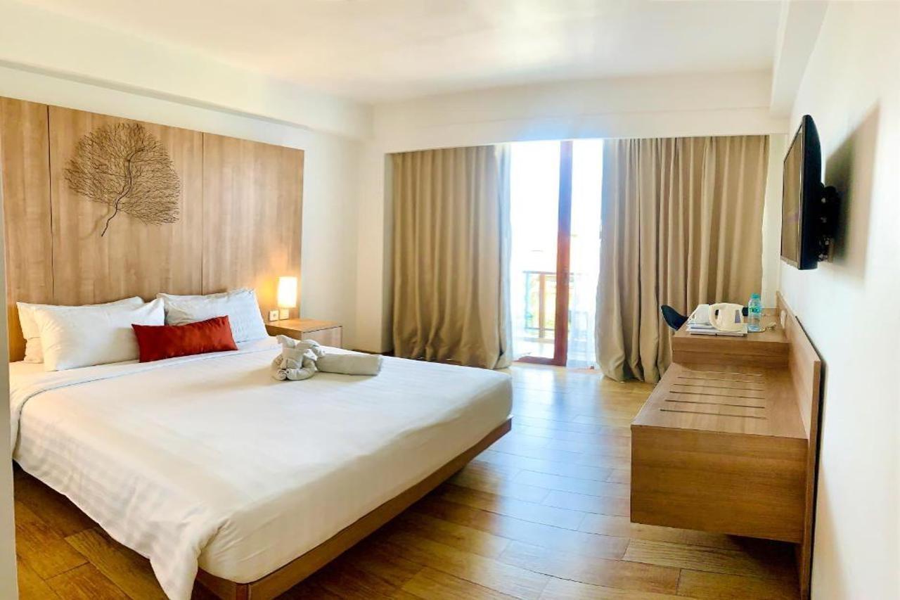 Grand Zuri Kuta Bali Hotel Ngoại thất bức ảnh