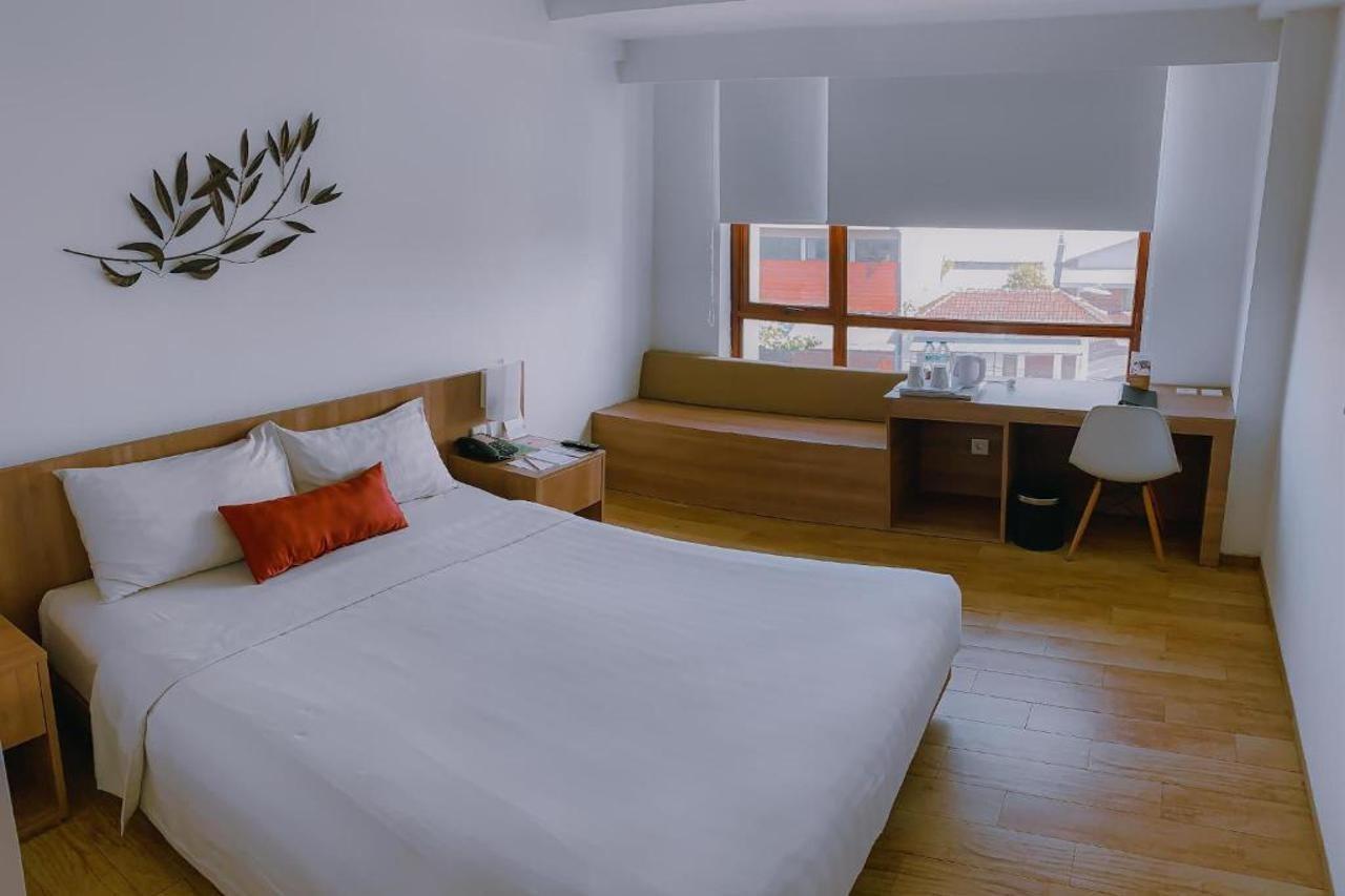 Grand Zuri Kuta Bali Hotel Ngoại thất bức ảnh
