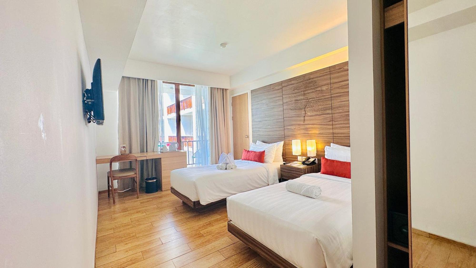 Grand Zuri Kuta Bali Hotel Ngoại thất bức ảnh
