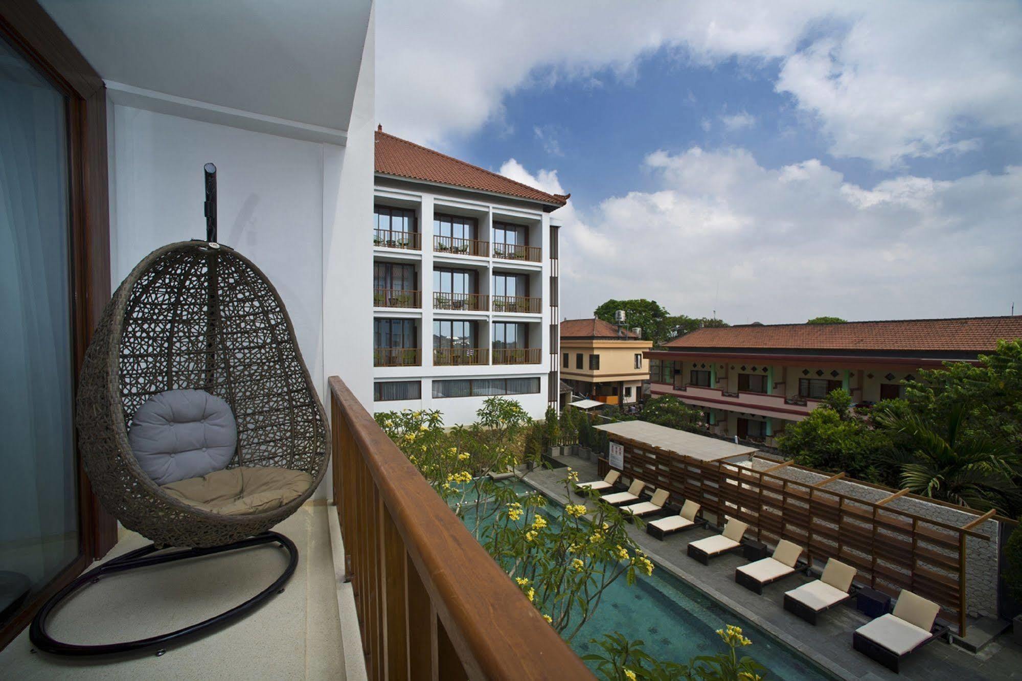 Grand Zuri Kuta Bali Hotel Ngoại thất bức ảnh